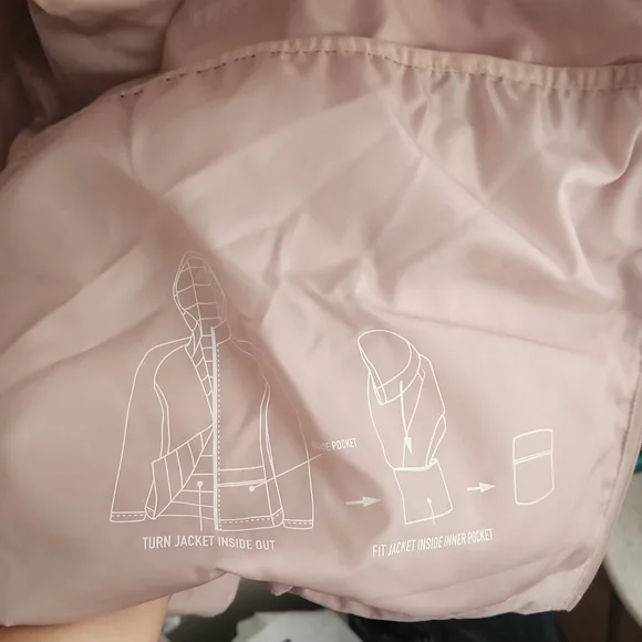 Light Pink Puffer Foldable Jacket with Hood - Picture 5 of 5